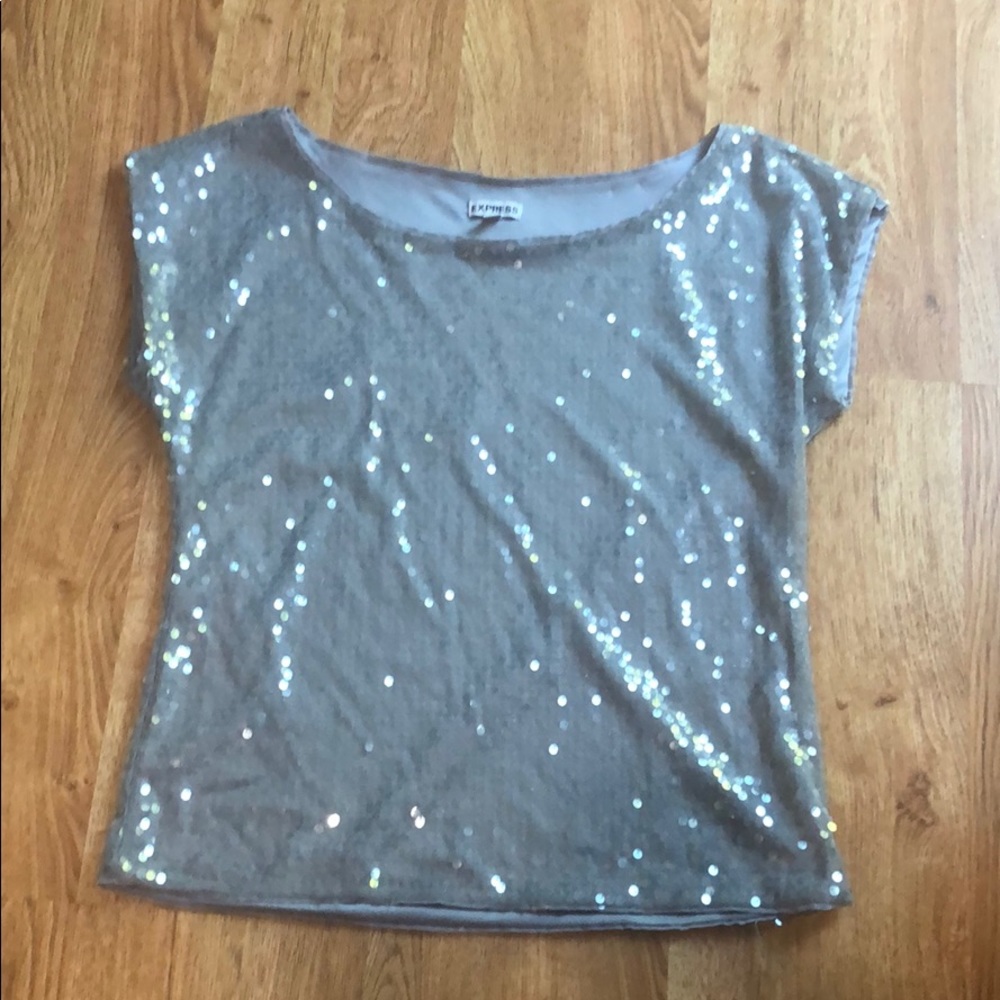 NWOT Express sequin top. Small. Grey.